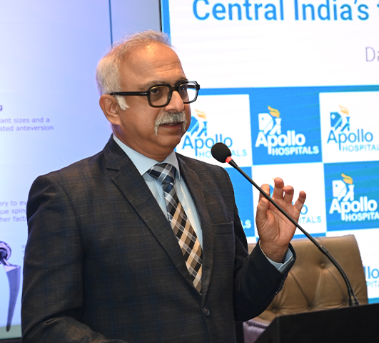 Top Reasons to Choose Dr. Sunil Rajan for Your Knee Replacement Surgery in Indore